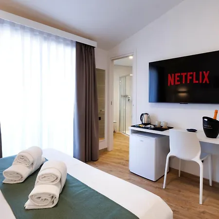 Maradiva (adults Only) بيت ضيافة 4*