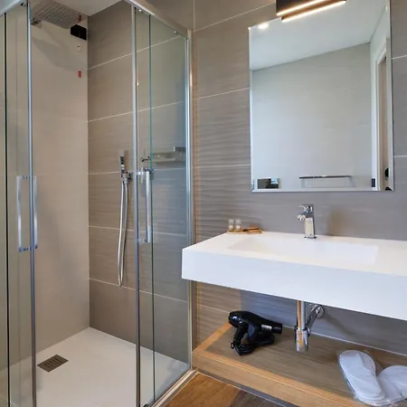 בית הארחה Maradiva (adults Only) 4*